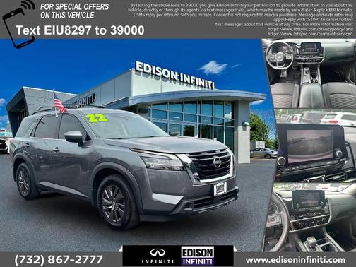 2022 Nissan Pathfinder SV