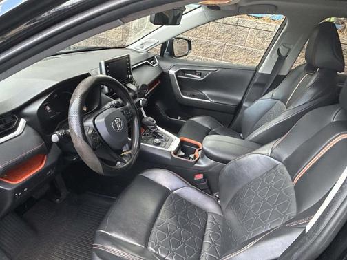 2019 Toyota RAV4 Adventure