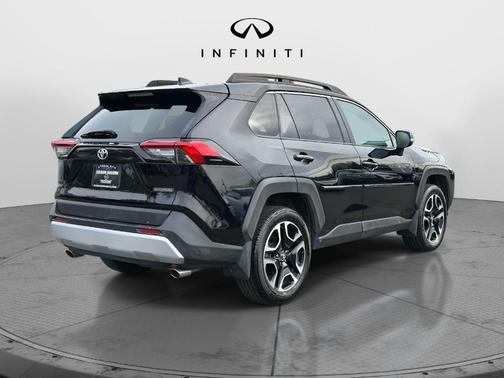 2019 Toyota RAV4 Adventure