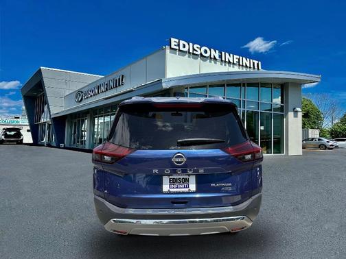 2022 Nissan Rogue Platinum