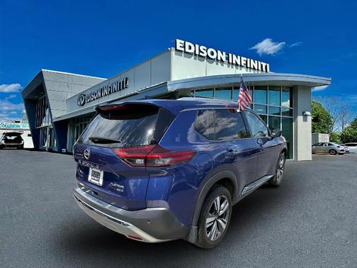 2022 Nissan Rogue Platinum