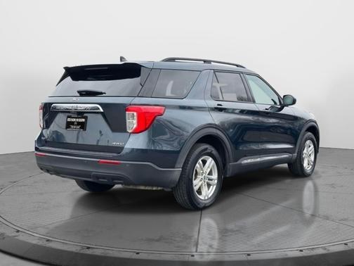 Carbonized Gray Metallic 2023 Ford Explorer XLT