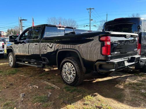 2022 Chevrolet Silverado 2500 High Country