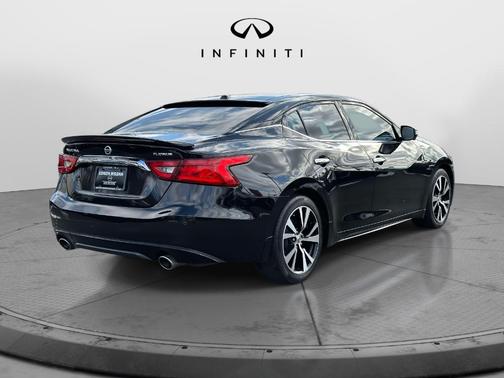 2017 Nissan Maxima 3.5 Platinum