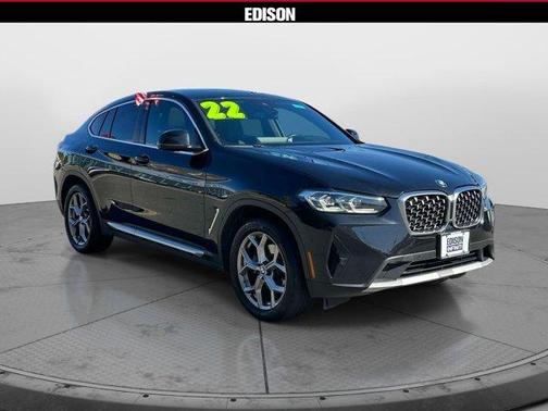 Black Sapphire Metallic 2022 BMW X4 xDrive30i