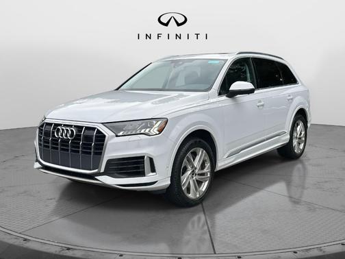 2024 Audi Q7 55 Premium