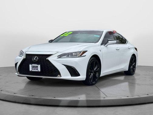 Ultra White 2022 Lexus ES 350 F Sport