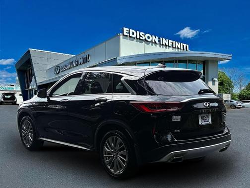 2024 INFINITI QX50 Pure