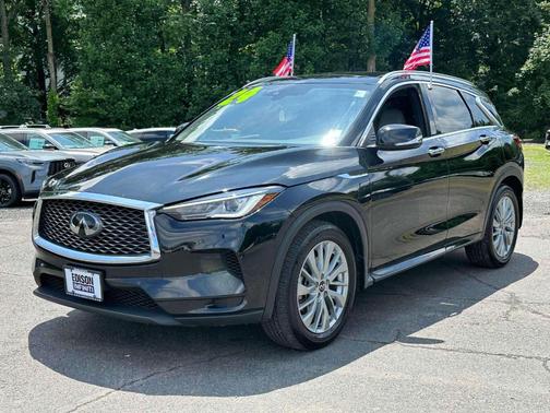 2024 INFINITI QX50 Luxe