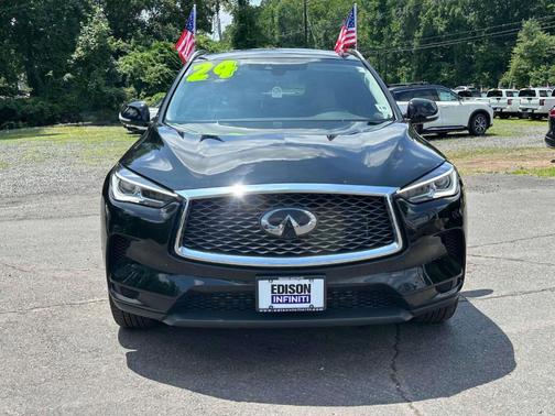 2024 INFINITI QX50 Luxe