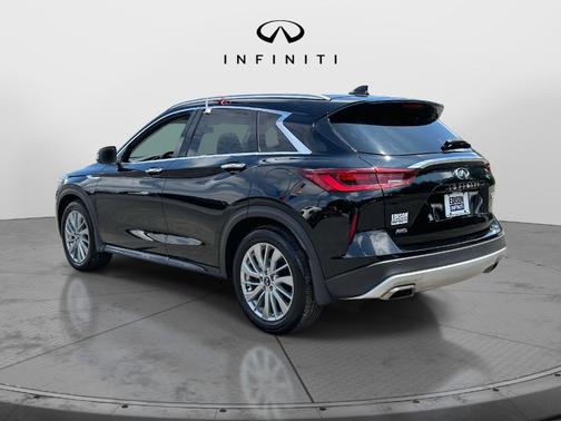 2024 INFINITI QX50 Luxe