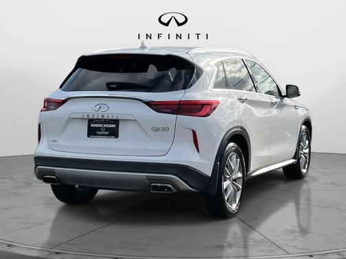 2021 INFINITI QX50 Luxe