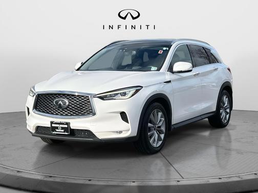2021 INFINITI QX50 Luxe