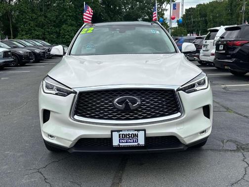 2022 INFINITI QX50 Luxe