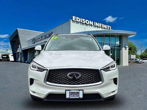 2022 INFINITI QX50 Luxe