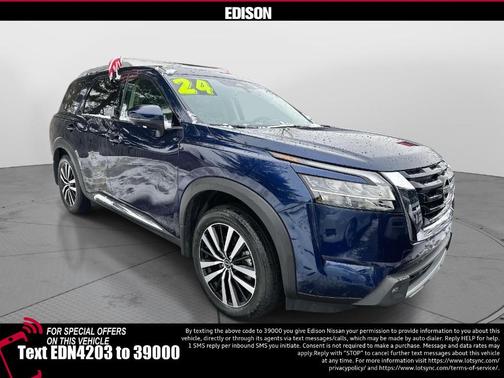 2024 Nissan Pathfinder Platinum