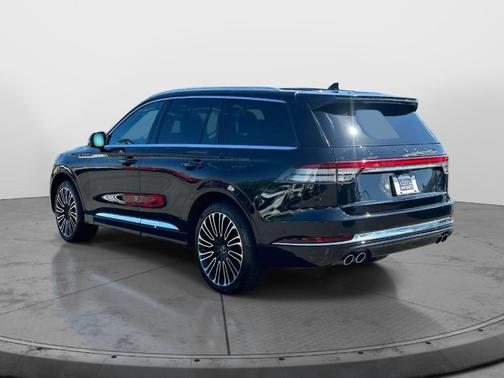 Infinite Black Metallic 2023 Lincoln Aviator Black Label AWD