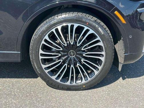 Infinite Black Metallic 2023 Lincoln Aviator Black Label AWD
