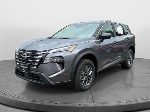 Gun Metallic 2026 Nissan Rogue S