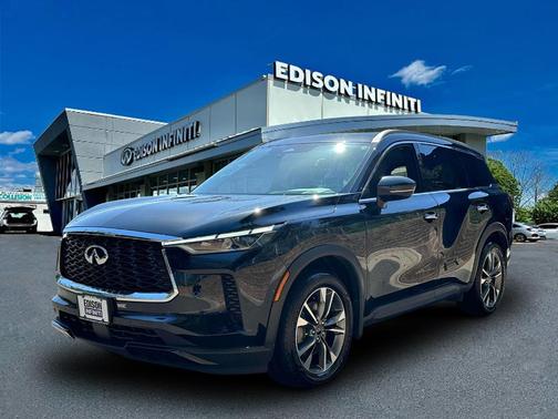 2024 INFINITI QX60 Luxe