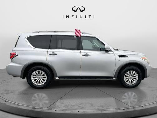 2017 Nissan Armada SV