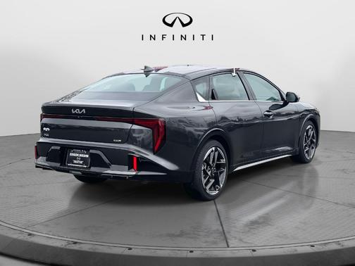 2025 Kia K4 GT-Line