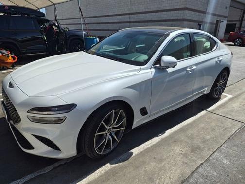 2026 Genesis G70 2.5T Prestige