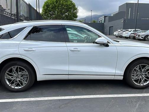 2025 Genesis GV70 2.5T Standard