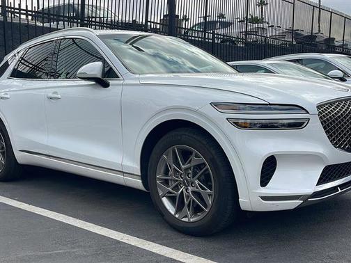 2025 Genesis GV70 2.5T Standard