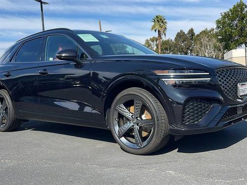 2025 Genesis GV70 2.5T Standard