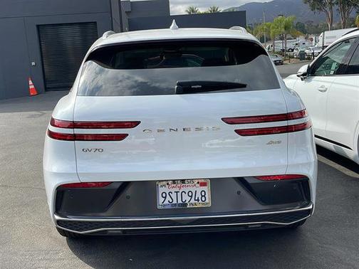 2026 Genesis GV70 2.5T SELECT