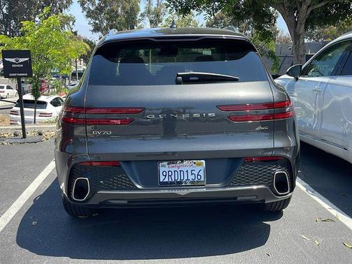 2025 Genesis GV70 2.5T Standard