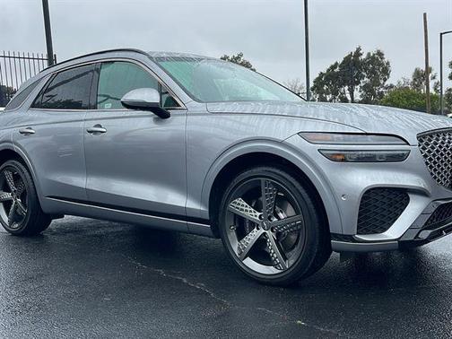 2025 Genesis GV70 2.5T Standard