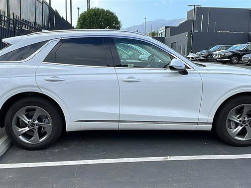 2026 Genesis GV70 2.5T