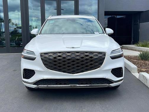 2026 Genesis GV70 2.5T Standard