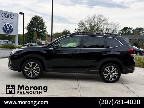 Crystal Black Silica 2022 Subaru Forester Limited
