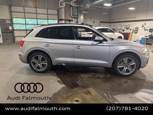 Florett Silver Metallic 2019 Audi Q5 2.0T Premium Plus
