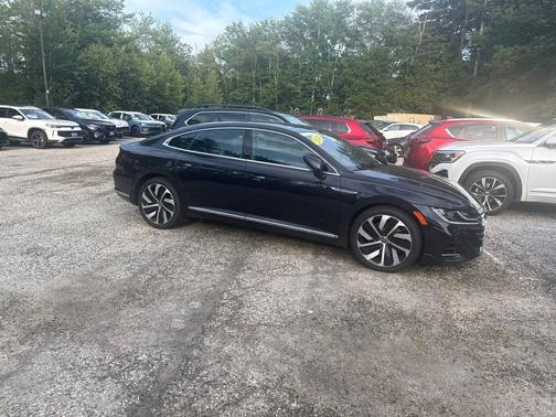 Deep Black Pearl Effect 2021 Volkswagen Arteon 2.0T SEL R-Line