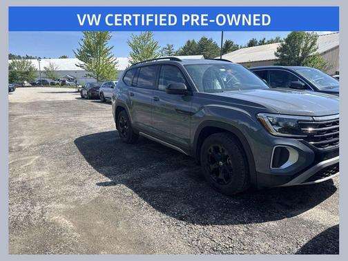 Pure Gray 2025 Volkswagen Atlas 2.0T Peak Edition