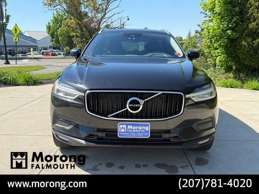 Onyx Black Metallic 2021 Volvo XC60 T6 Momentum