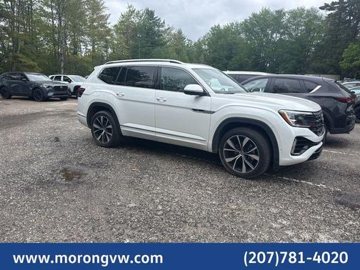 Opal White Pearl Effect 2024 Volkswagen Atlas 2.0T SEL Premium R-Line