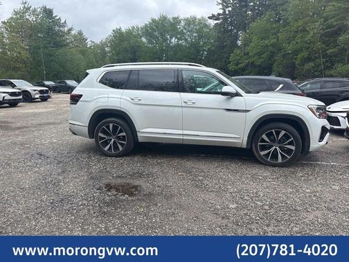 Opal White Pearl Effect 2024 Volkswagen Atlas 2.0T SEL Premium R-Line