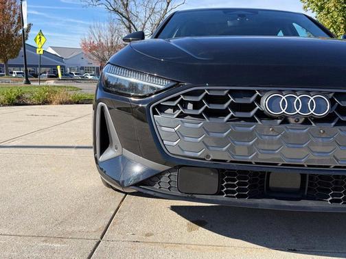 Mythos Black Metallic 2025 Audi A5 2.0T quattro Premium