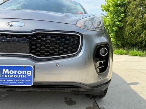 Mineral Silver 2018 Kia Sportage EX