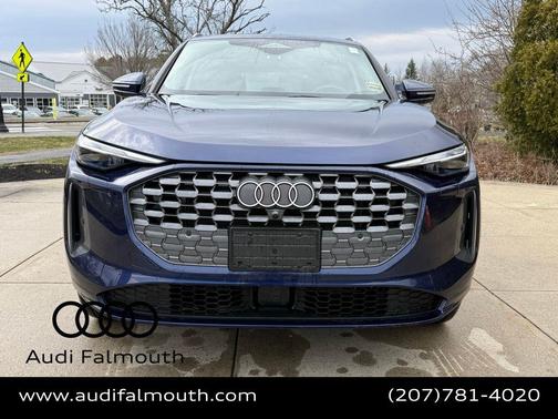 Navarra Blue Metallic 2025 Audi Q5 2.0T quattro Premium