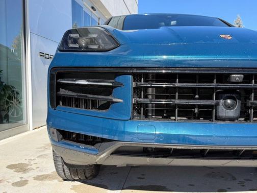 Montego Blue 2024 Porsche Cayenne Base