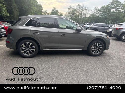 Chronos Gray Metallic 2023 Audi Q5 45 S line quattro Premium
