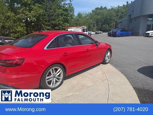 Tango Red Metallic 2022 Audi A4 45 S line quattro Premium