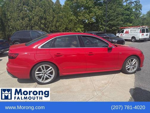 Tango Red Metallic 2022 Audi A4 45 S line quattro Premium