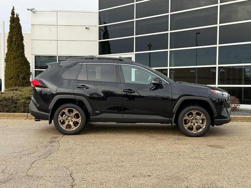 2025 Toyota RAV4 Hybrid Woodland Edition